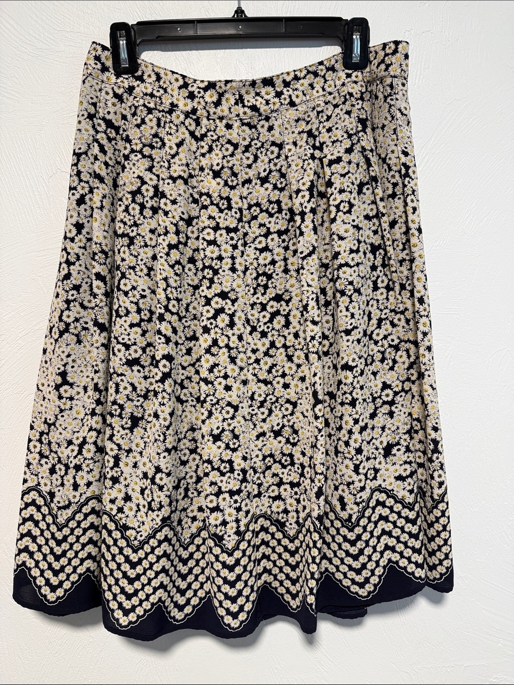 Talbots Floral Skirt Size 8 Navy Daisy A-line Midi Cottagecore